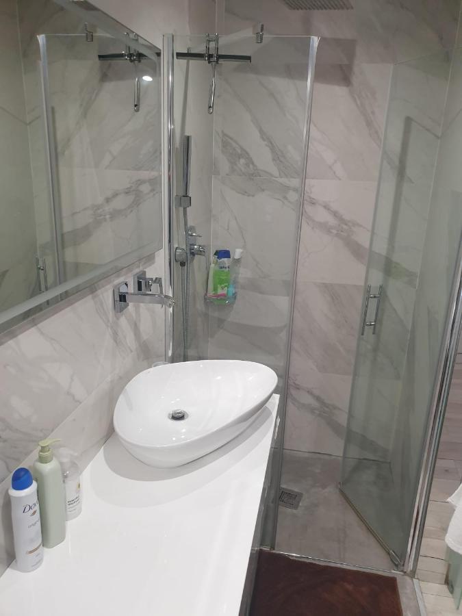 Atico Con Terraza Y Jacuzzi En El Centro Apartment Valencia Exterior foto