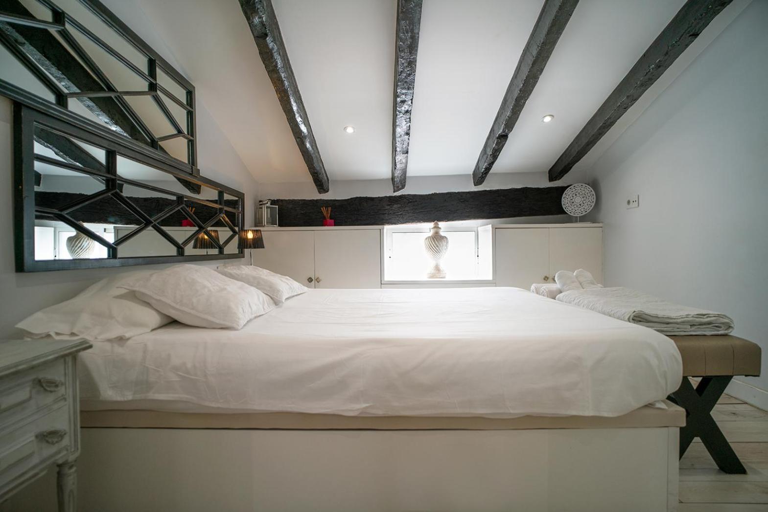 Atico Con Terraza Y Jacuzzi En El Centro Apartment Valencia Cameră foto